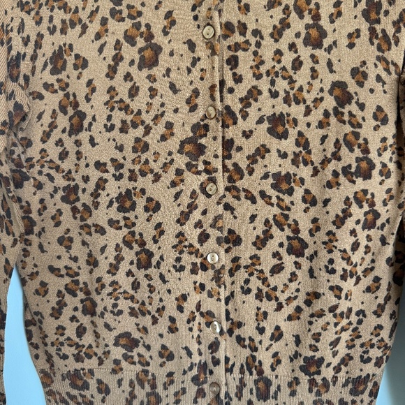 InicioMujerRopaSuéteres y poleronesCárdiganH&M Cárdigan Artículos del miembro (2 - Picture 2 of 3